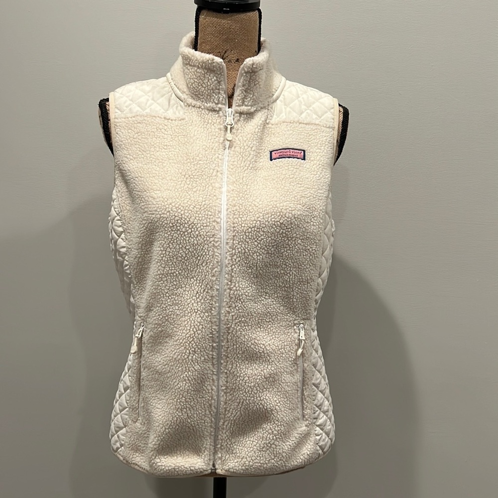 Vineyard Vines Sherpa Vest - Small